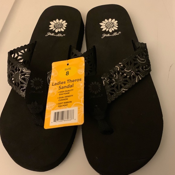 yellow box flip flops size 12